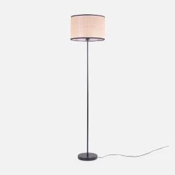 Lampadaire Filaire Intérieure En Cannage H 162cm 7 Lampadaire Filaire Intérieure En Cannage H 162cm -Outdoor Living Soldes ILUMBOG162CAN 01