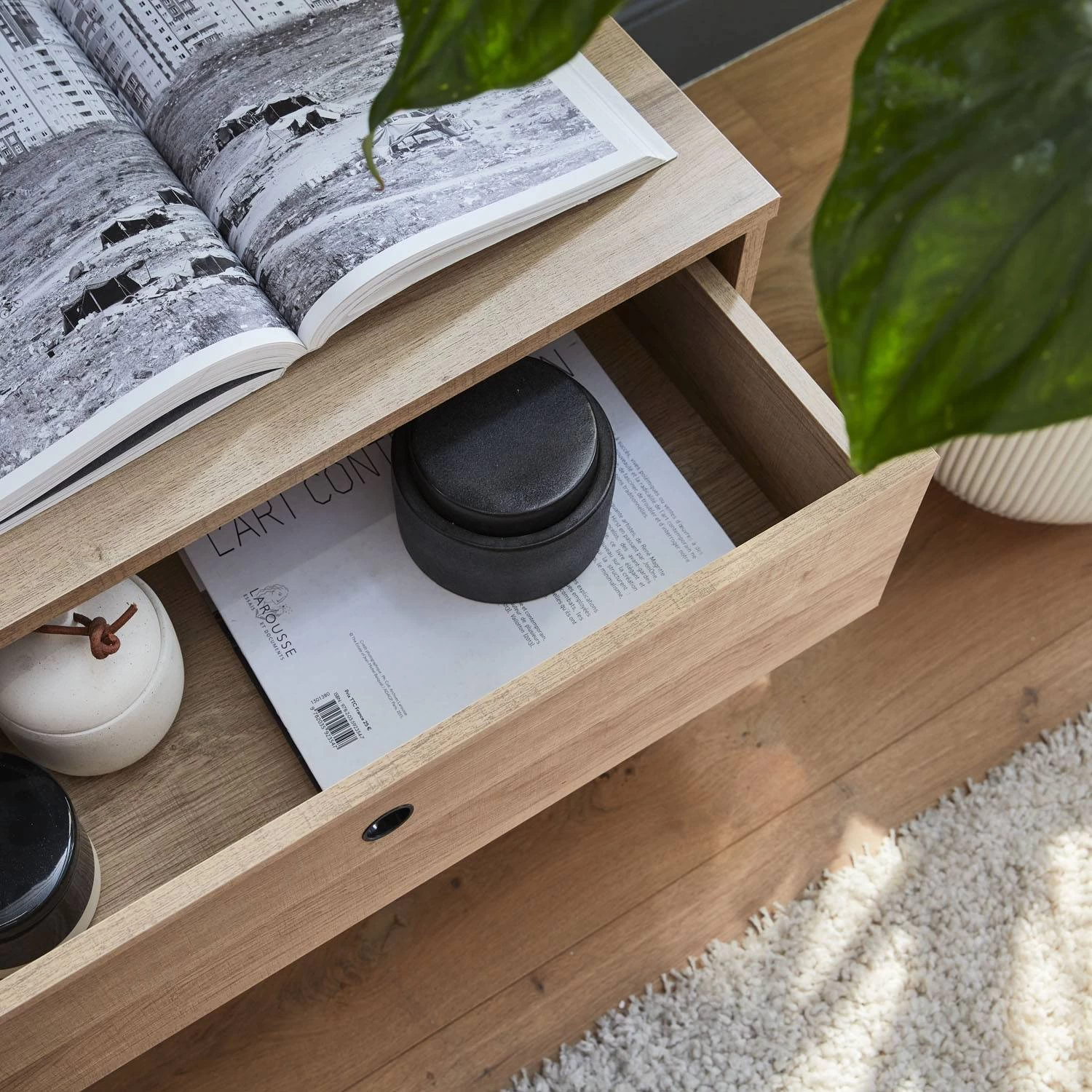 Meuble TV Scandinave Effet Bois 2 Espaces De Rangement 120 Cm 9 Meuble TV Scandinave Effet Bois 2 Espaces De Rangement 120 Cm – Image 7