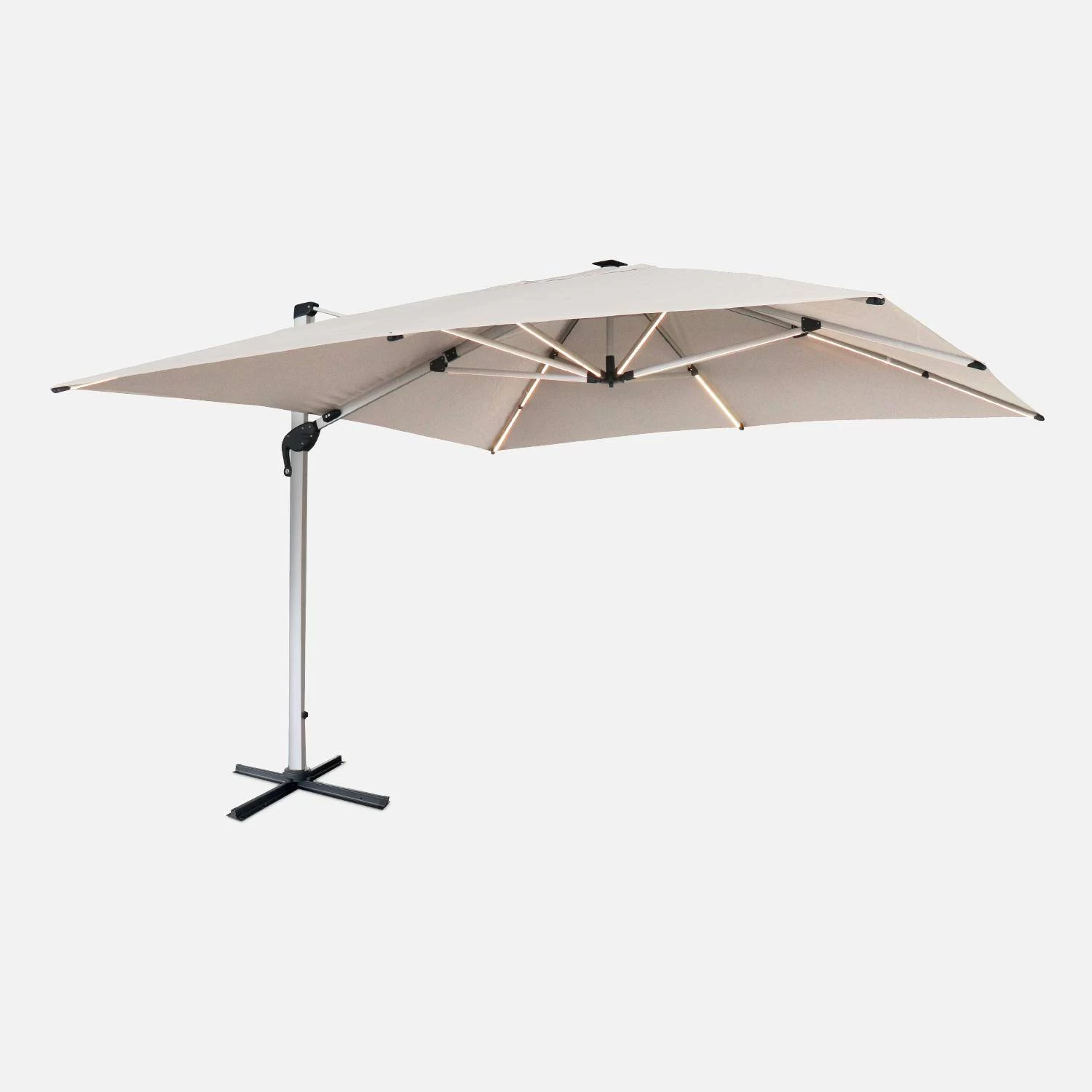 Parasol LED Déporté Carré 4x4m Couleur : Beige 3 Parasol LED Déporté Carré 4x4m Couleur : Beige