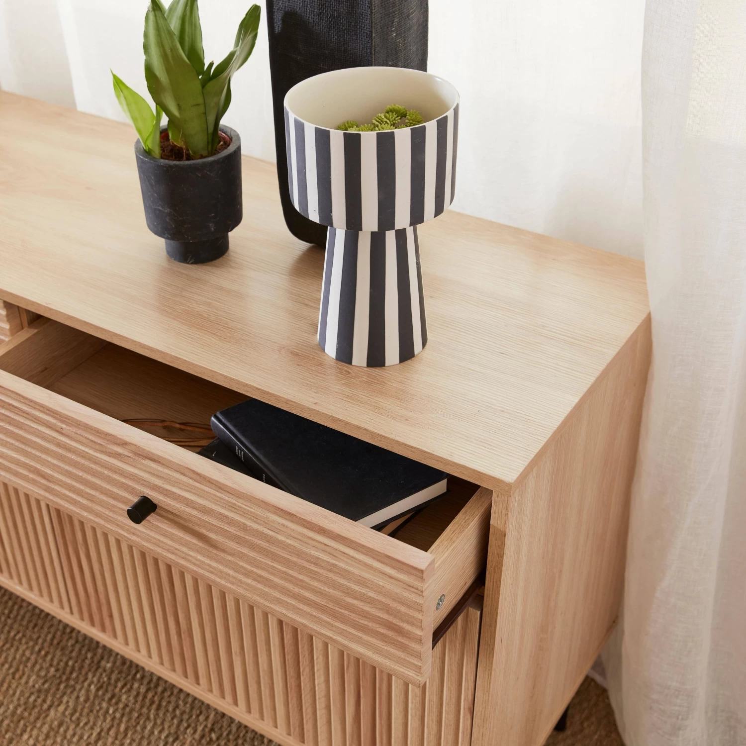 Buffet De Rangement Bois Rainuré 120 Cm 5 Buffet De Rangement Bois Rainuré 120 Cm – Image 3