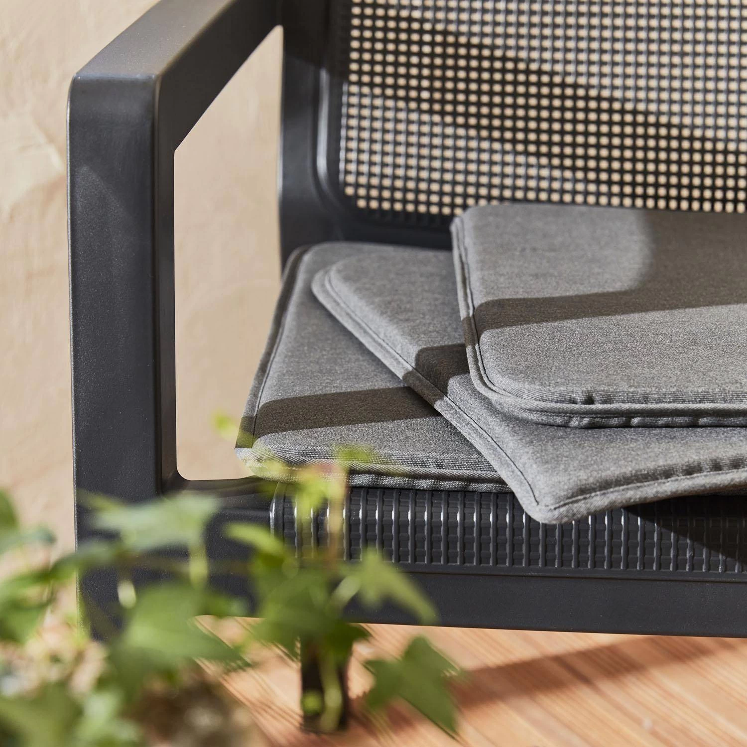 Salon De Jardin Résine Injectée 4 Places 4 Salon De Jardin Résine Injectée 4 Places – Image 2