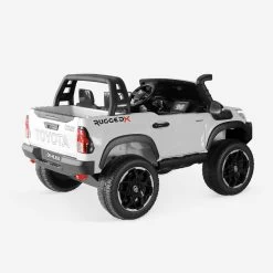 Voiture électrique Enfant Toyota Hilux 12V, 2 Places Couleur : Blanc -Outdoor Living Soldes roctoyhilrcwh 35fbc74ca28e8c2eec75366bceeaa138